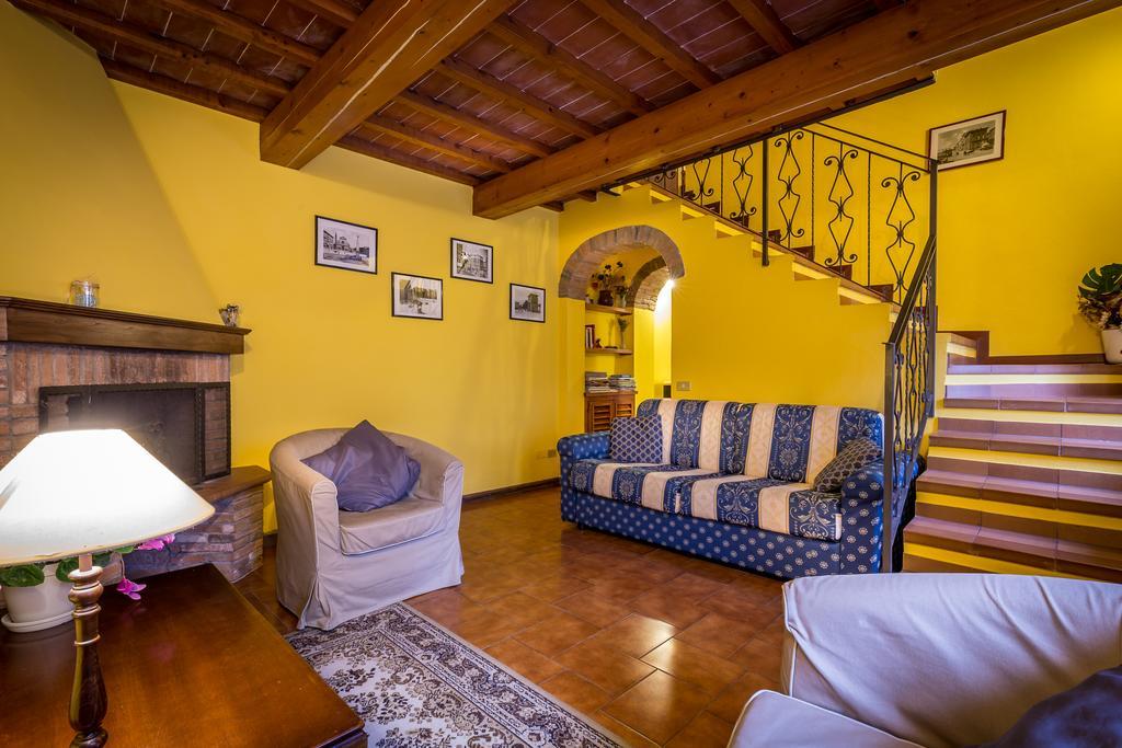 Podere Casalino Reggello Luaran gambar